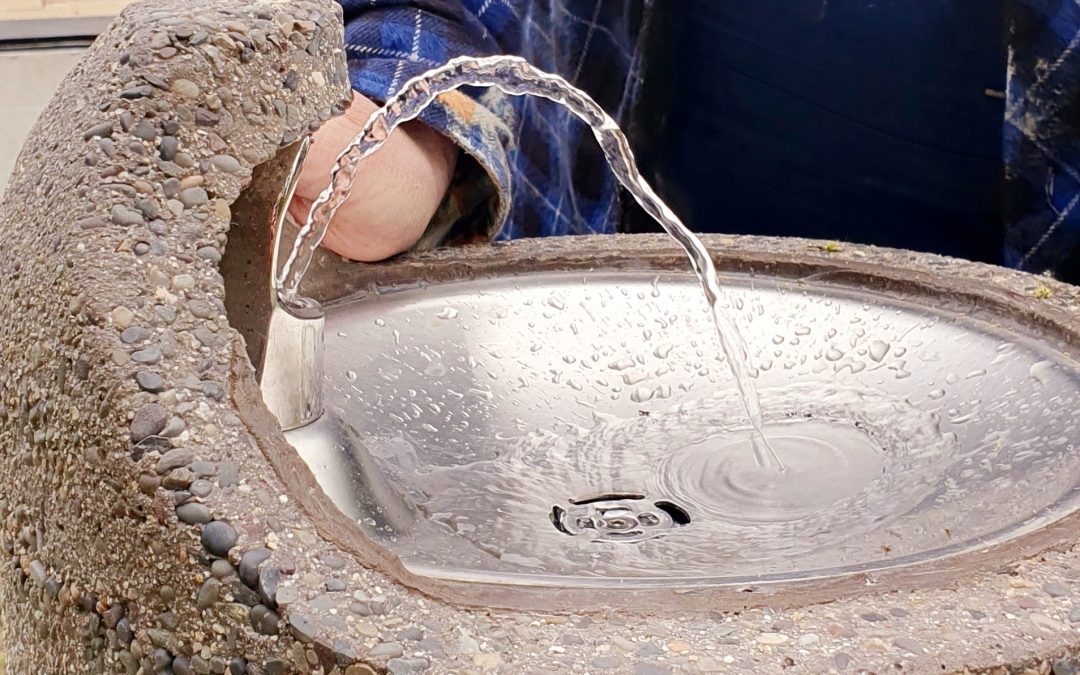 Trinkbrunnen im Freibad sehr beliebt